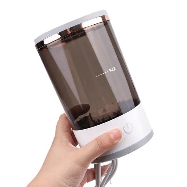 Curățător profesional pentru pensule de machiaj